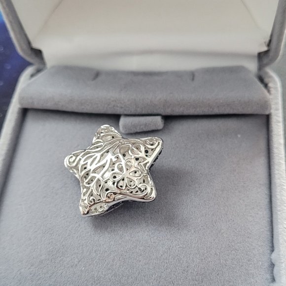 Pendant - Picture 2 of 4